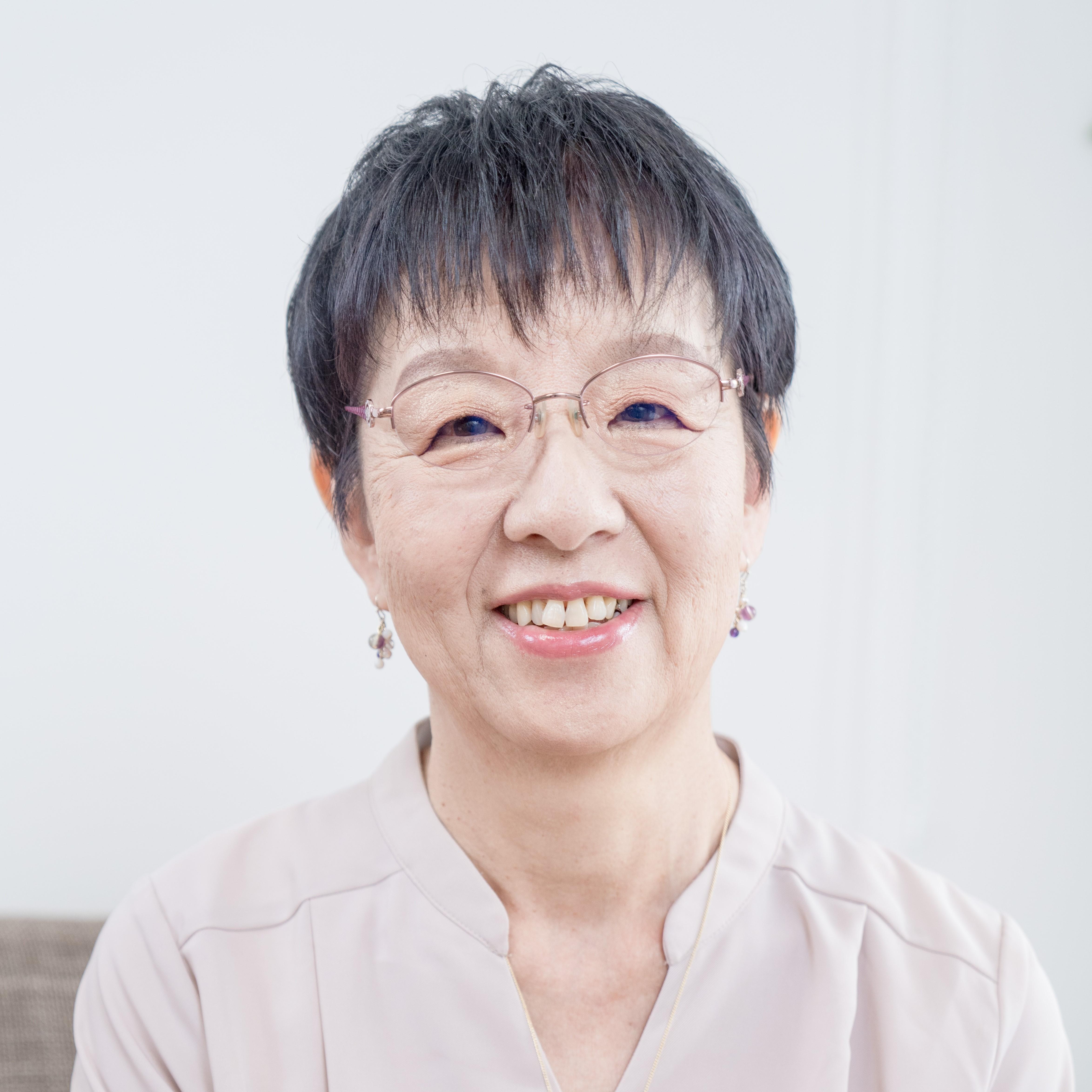 松戸の大人のカルチャースクール講師 Wire Artist恭子(江澤恭子)先生