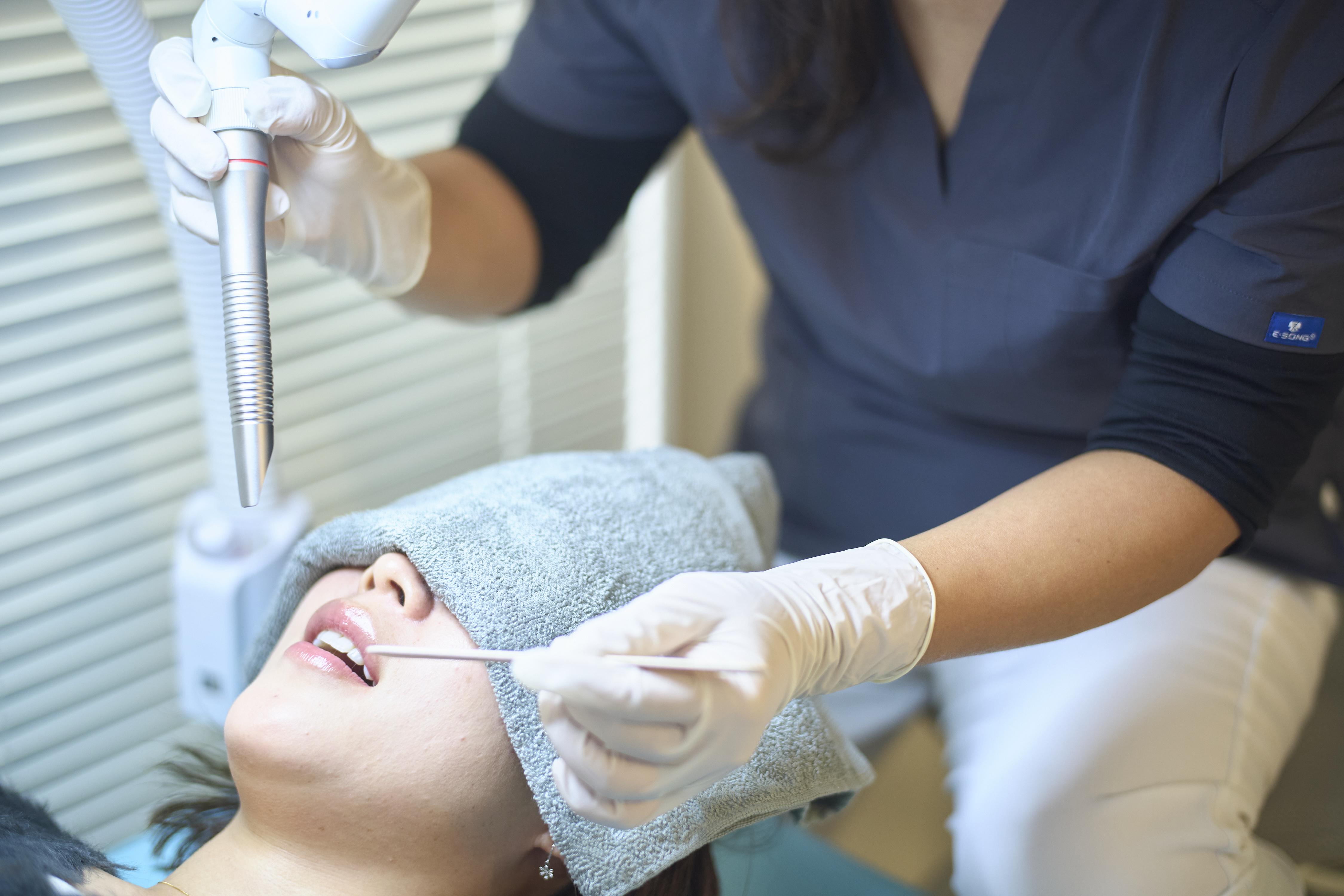 いびきレーザー治療「最新機種のナイトレーズ」