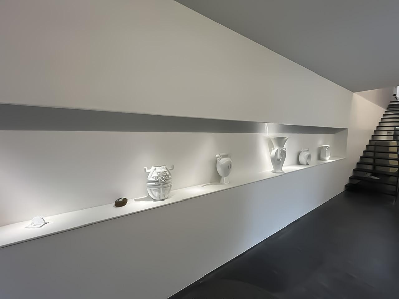 Entrance gallery