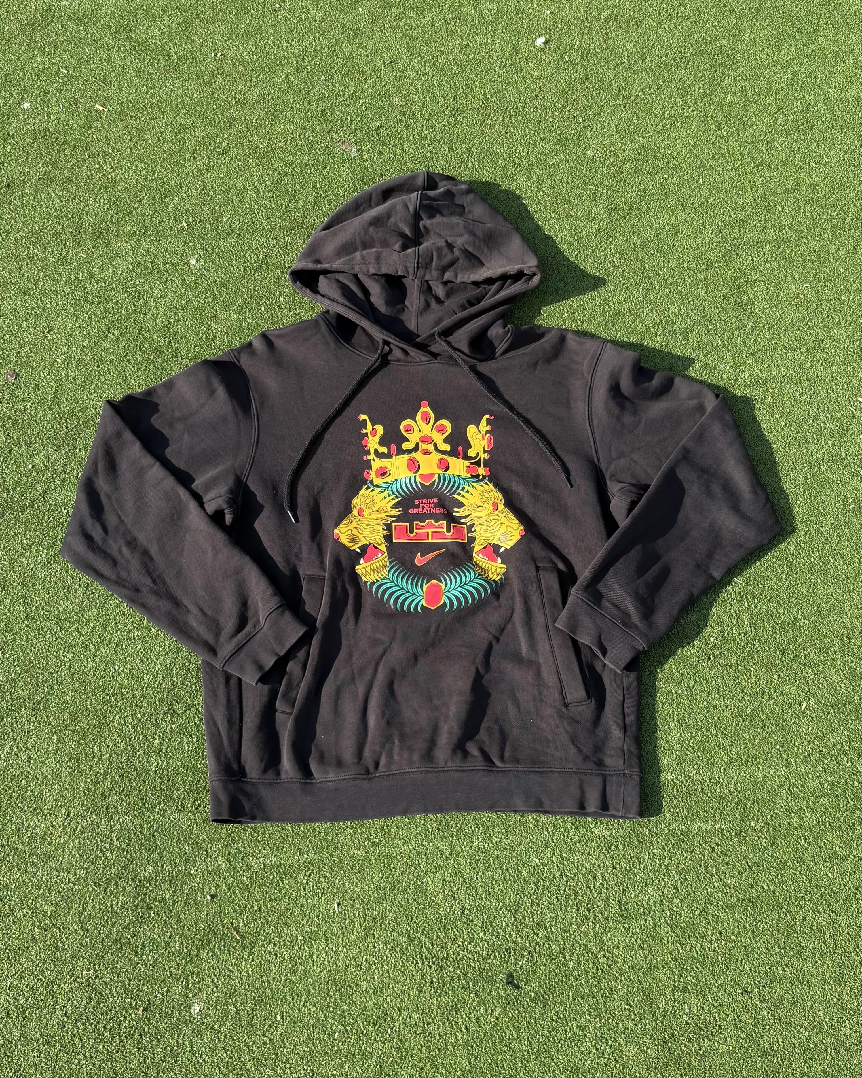 NIKE CROWN HOODIEの商品画像