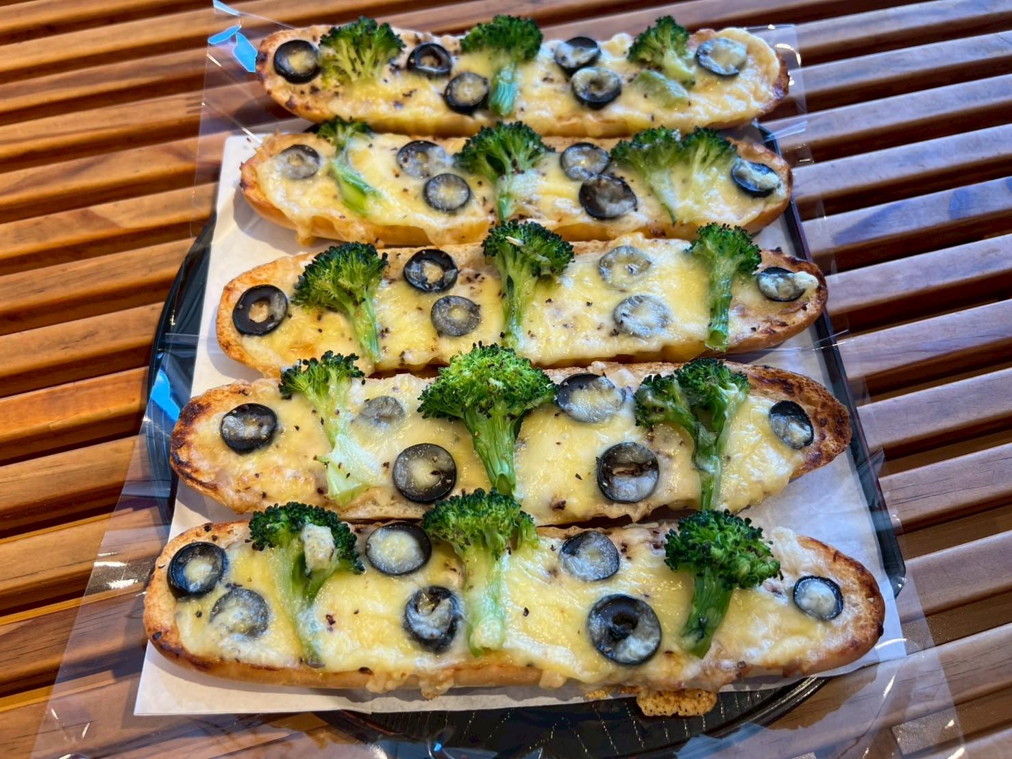 コロンバージュのツナとブロッコリーのタルティーヌ