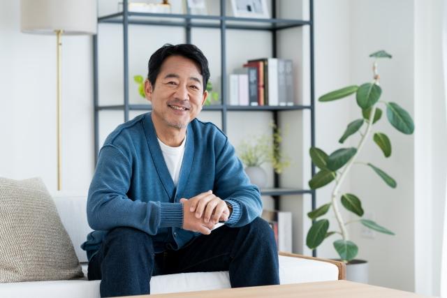 笑顔の男性
