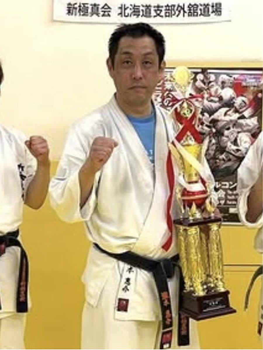 札幌市白石区本部道場 シニアクラス 組手入賞の瀧本先生 新極真会外舘道場