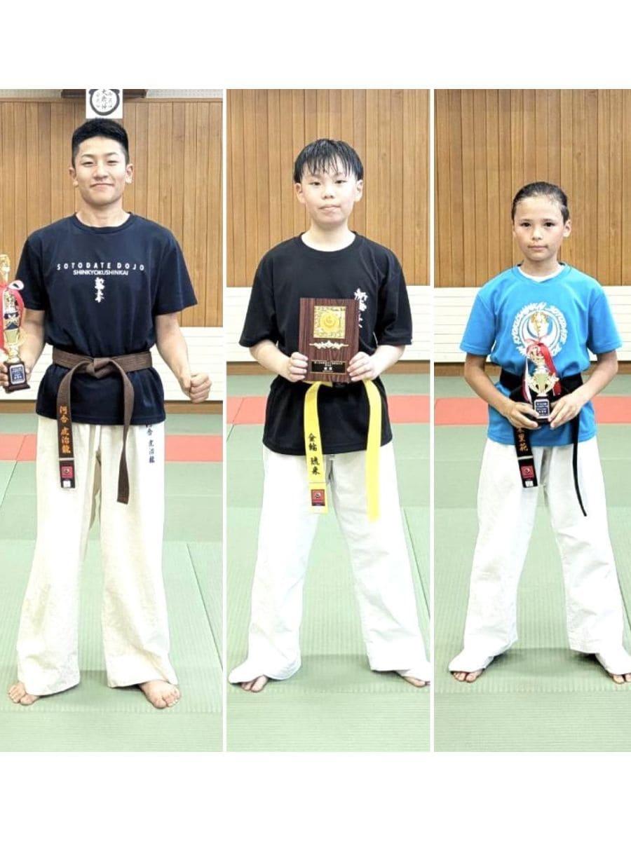 ニセコ道場 一般部 北海道大会入賞者と記念撮影 中学男子2名小学女子１名 新極真会外舘道場