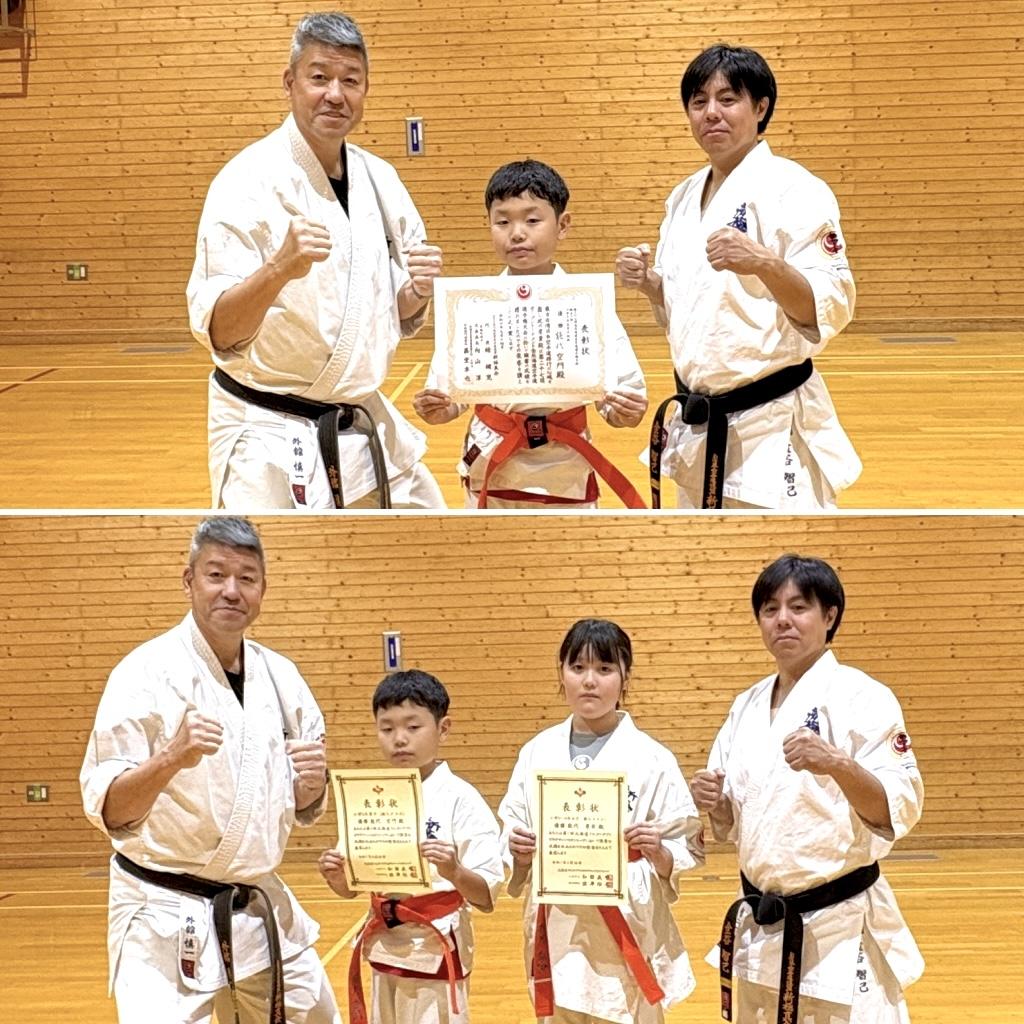 大会で道場生達に真剣に声かけてしている外舘師範