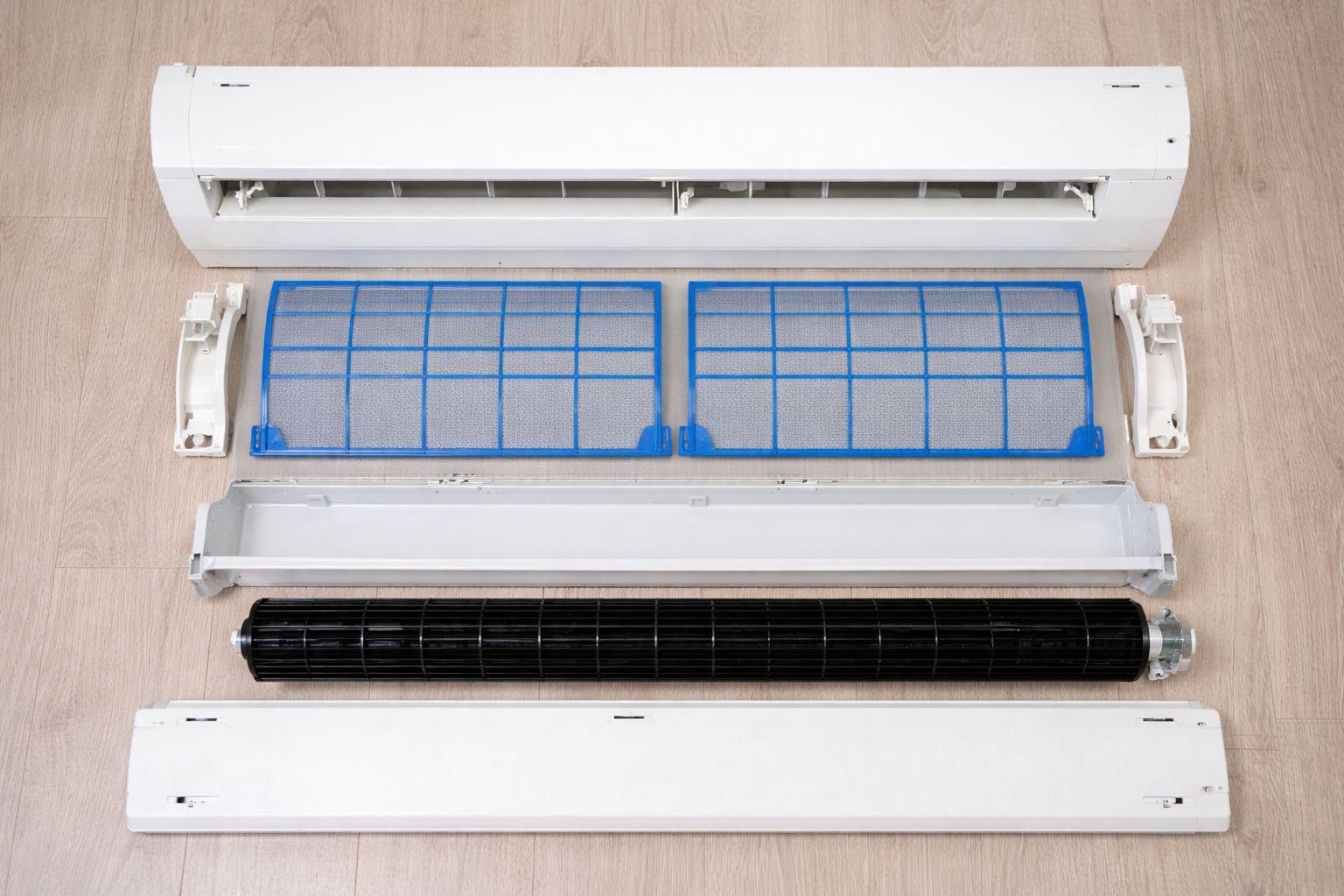 エアコン完全分解で取り外すパーツ