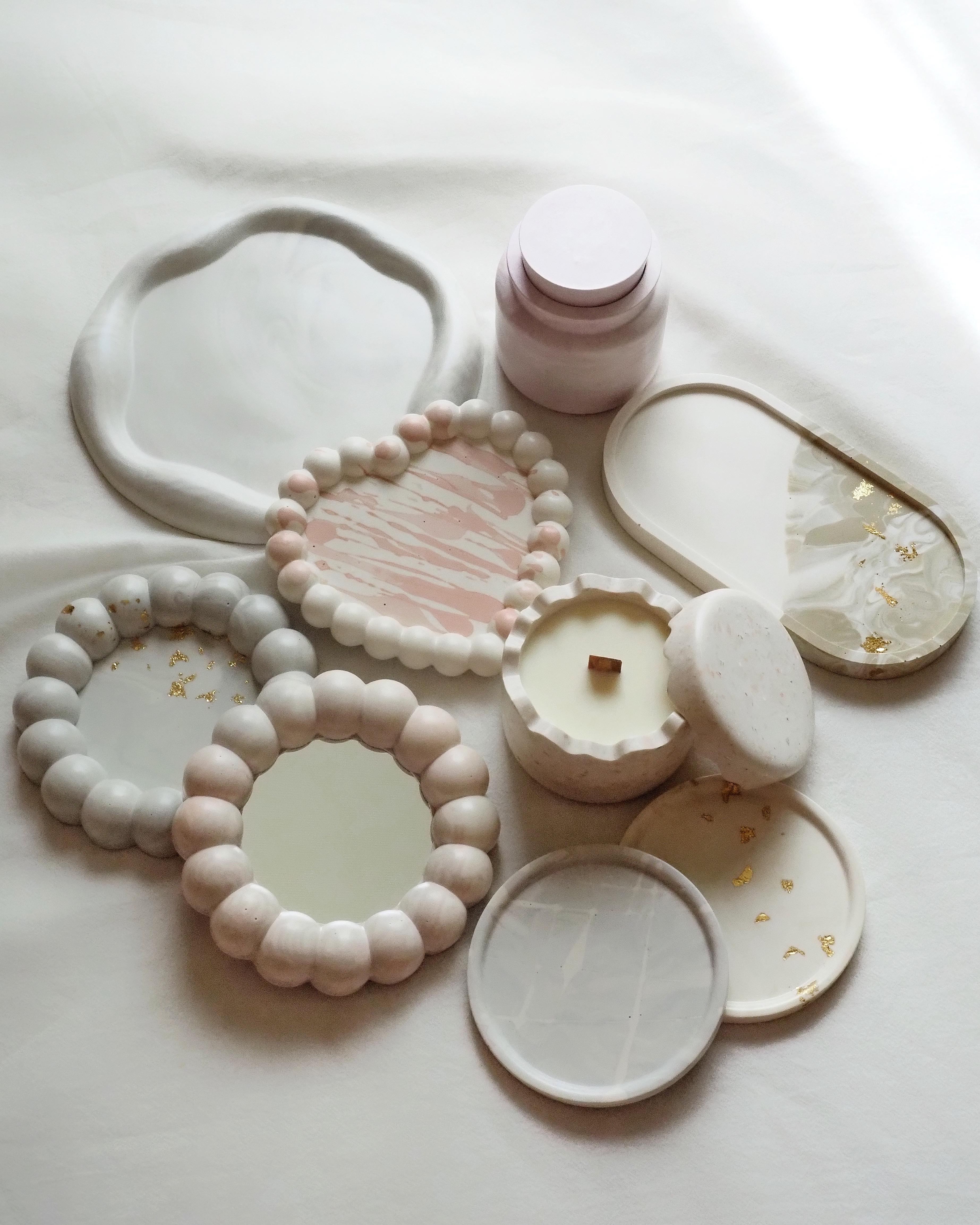 千葉　八千代市　佐倉市　花雑貨　ドライフラワー雑貨　オンラインショップ　ハーバリウム　キャンドル　ボタニカルキャンドル　ボタニカルランタン　ボタニカルジェルランタン　リース　スワッグ　たんぽぽハーバリウム