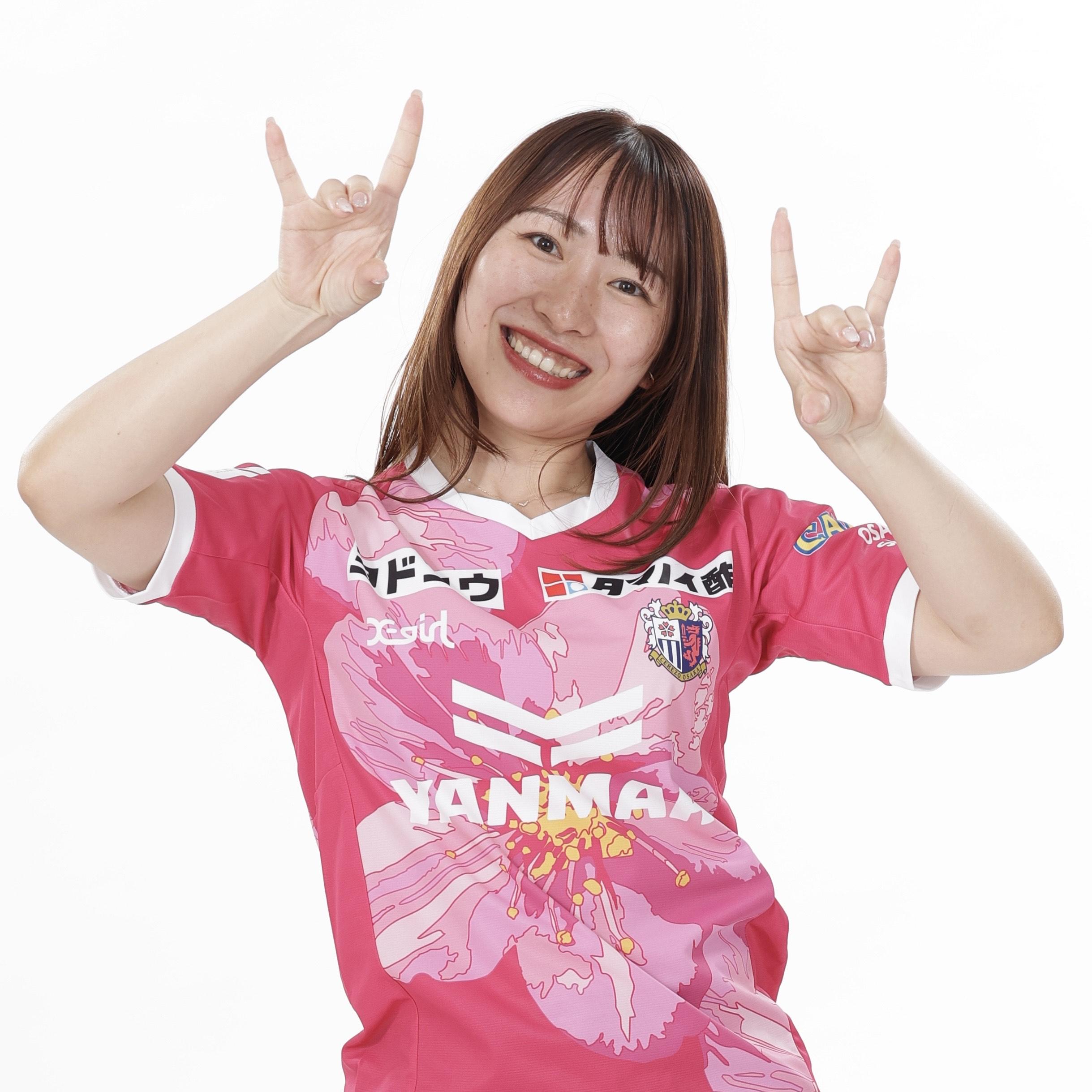 ピンク サッカーシャツ 10番 サイン入り ピンク サッカーシャツ 10番