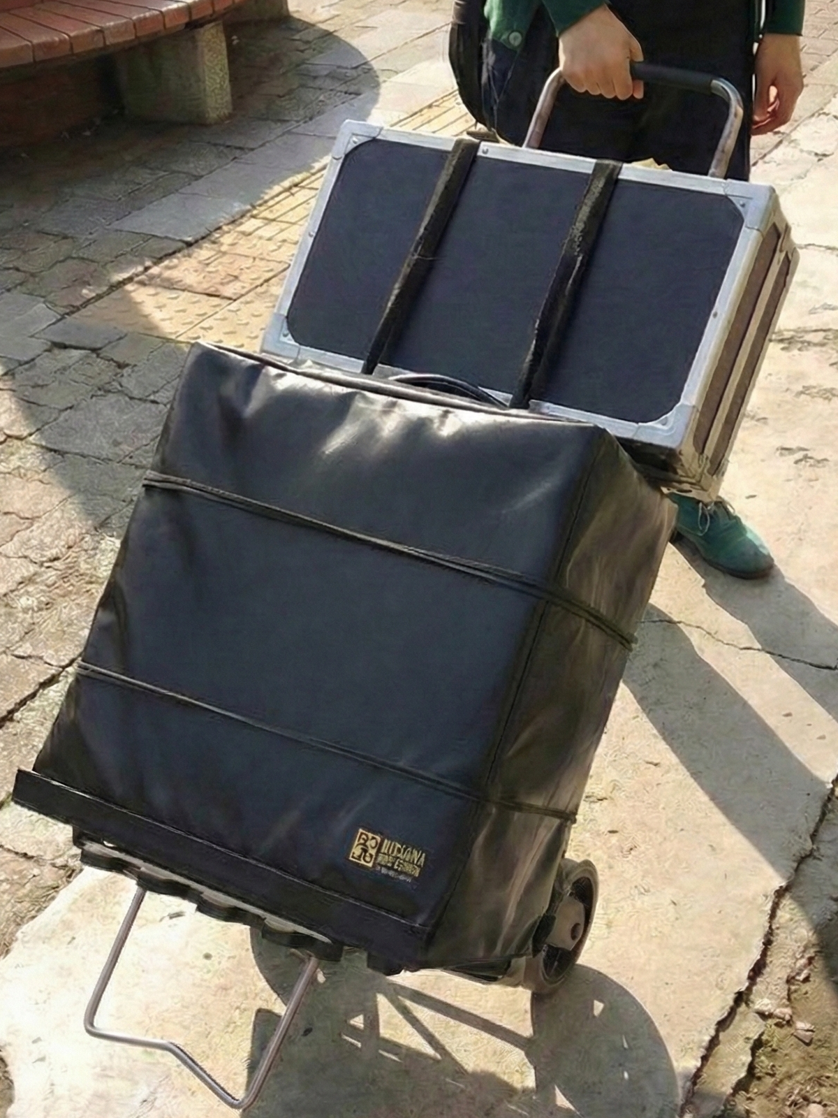 アンプの持ち運びや保管が快適に｜日本製アンプカバー/アンプケース錦