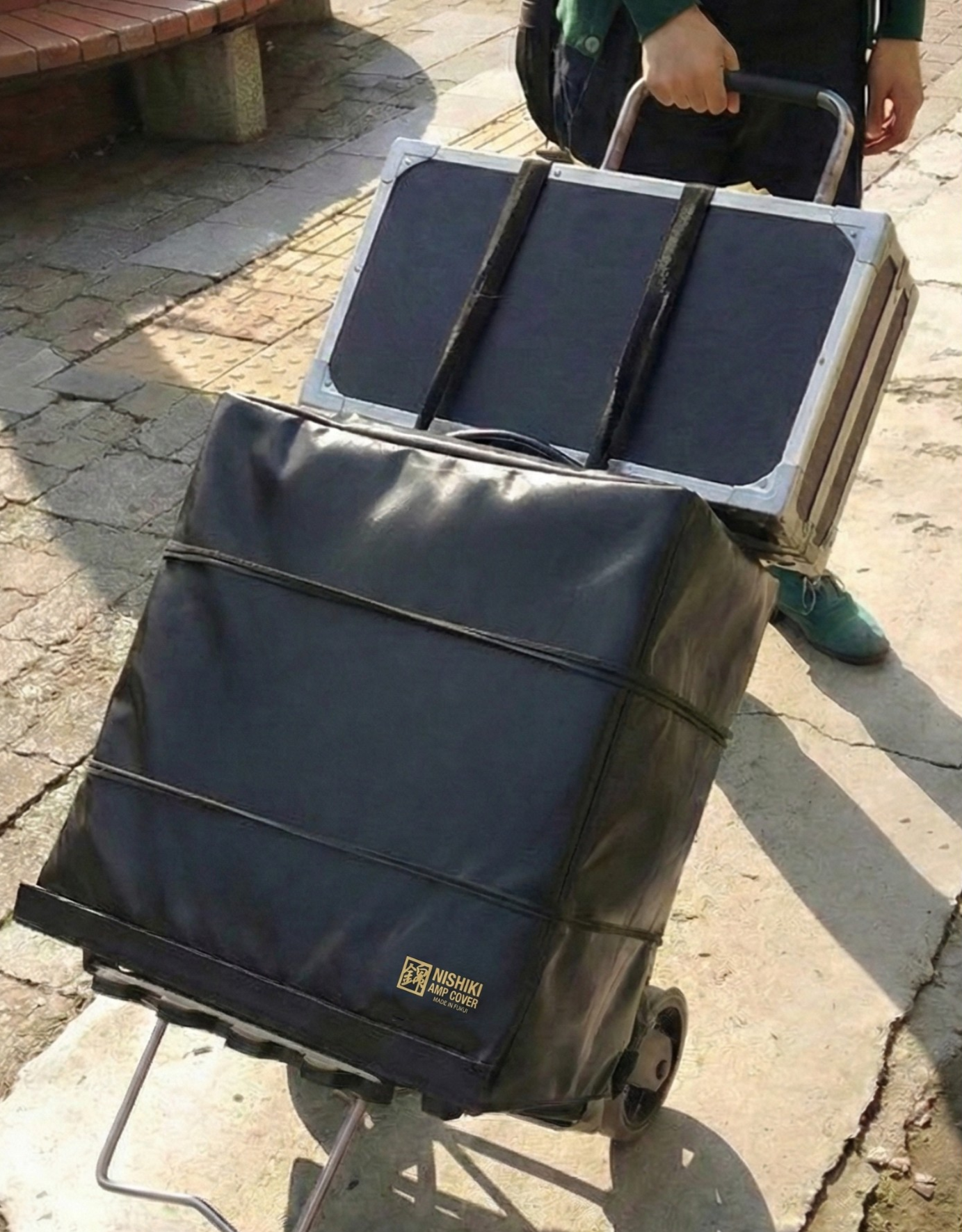 アンプの持ち運びや保管が快適に｜日本製アンプカバー/アンプケース錦