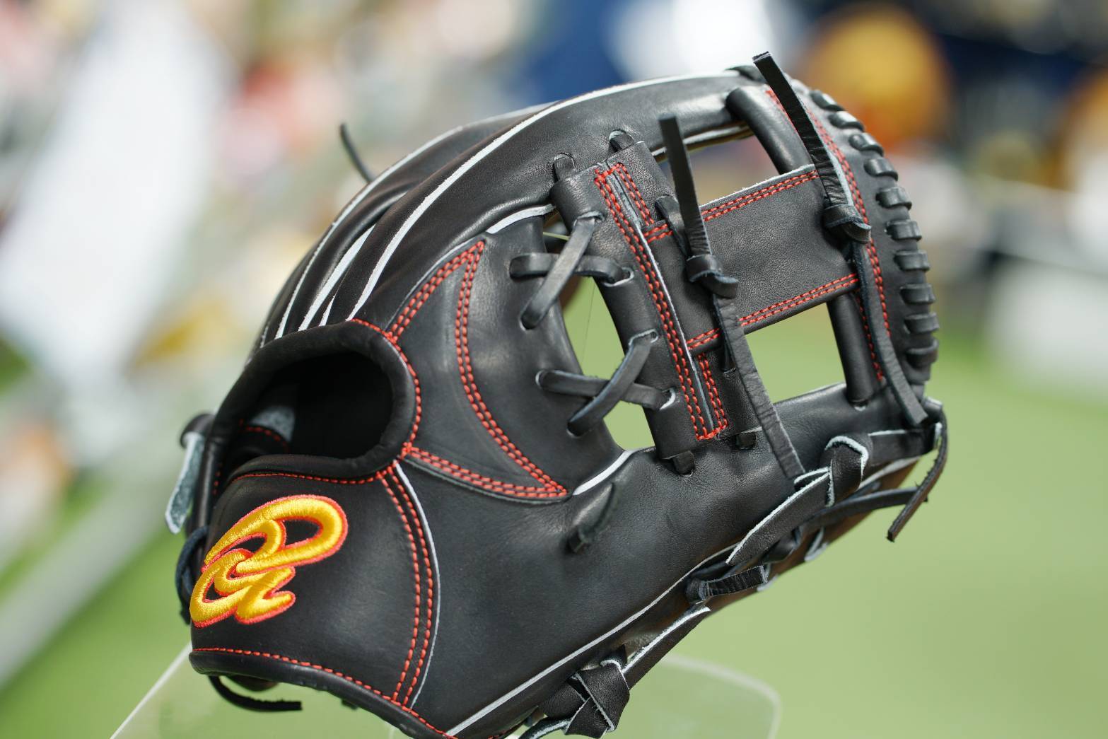 ドナイヤ山田モデル 軟式 硬式の通販 野球グローブ グラブを変えたらエラーが減った