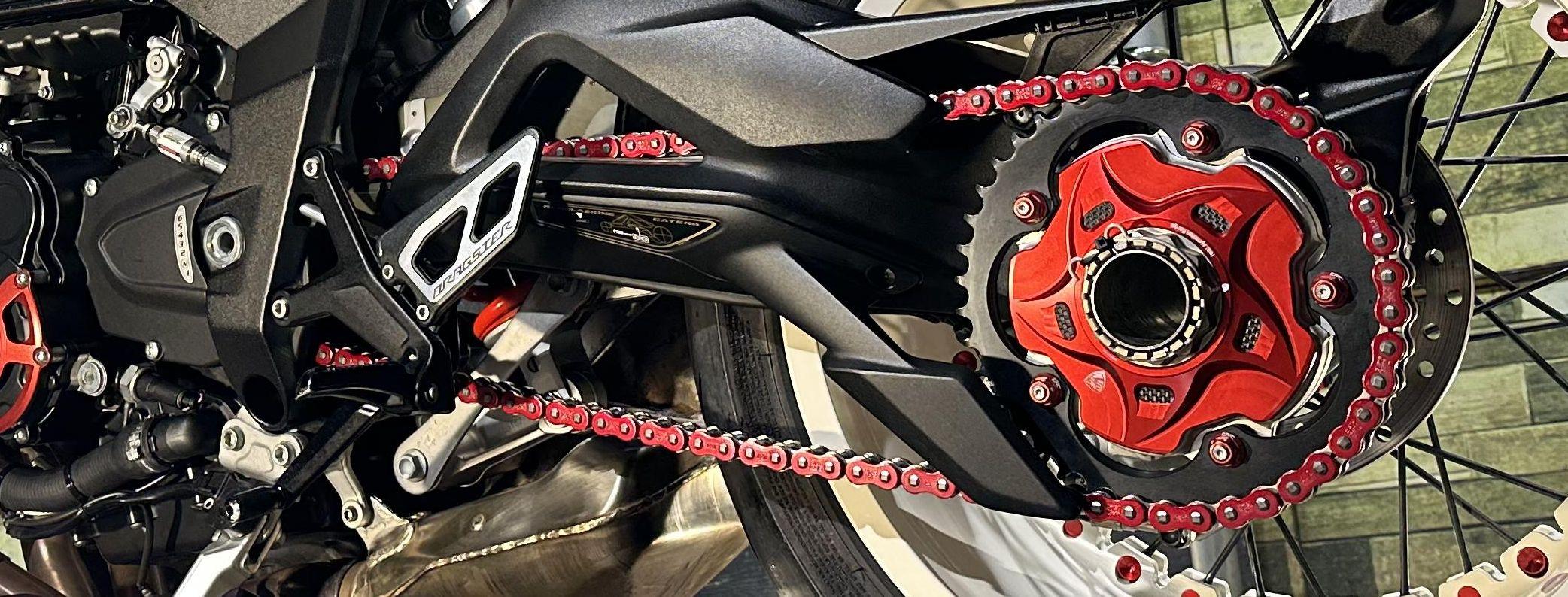 バイク洗車に含まれるチェーンメンテナンス