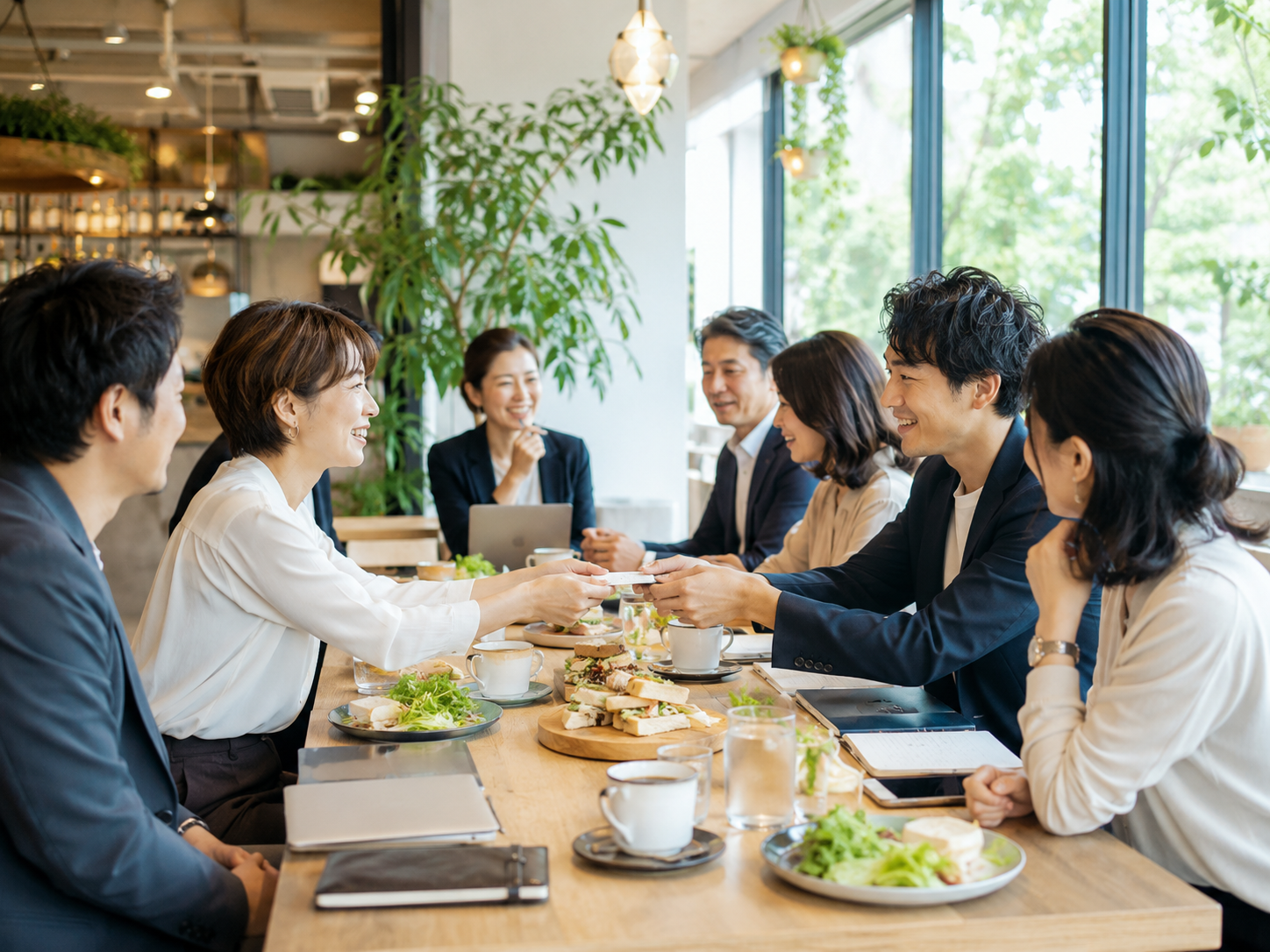 大分市でビジネス交流会の異業種交流ランチ会が開催