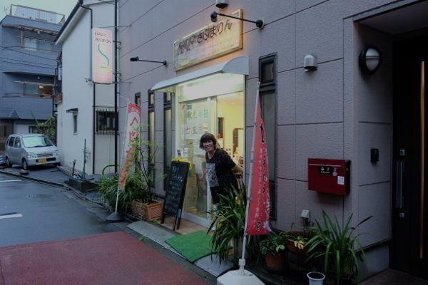 可愛い兵児帯結びの浴衣姿の女子高生
