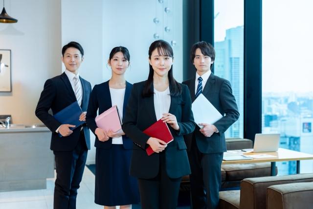 笑顔のビジネスマン