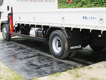 樹脂敷板のイメージを覆します 最大耐荷重1t 重量40kgのwボート 樹脂敷板のイメージを覆します 最大耐荷重1t 重量40kgのwボート