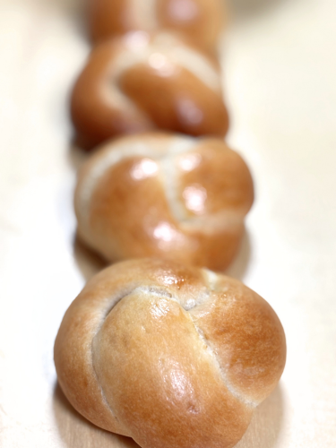 編みパン　お食事パン　プティボヌール　もりやまひろみ　酒種酵母パン