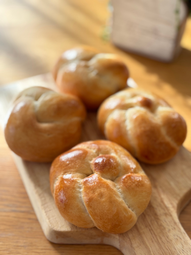 編みパン　一本編み　クノート　フラワー　プティボヌール　もりやまひろみ　酒種酵母パン