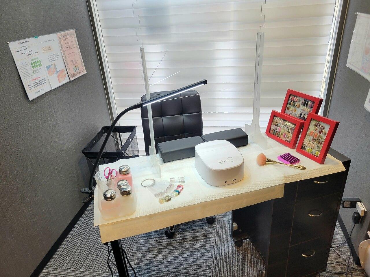 ○○市リプロネイル式深爪矯正ネイルサロン〇〇