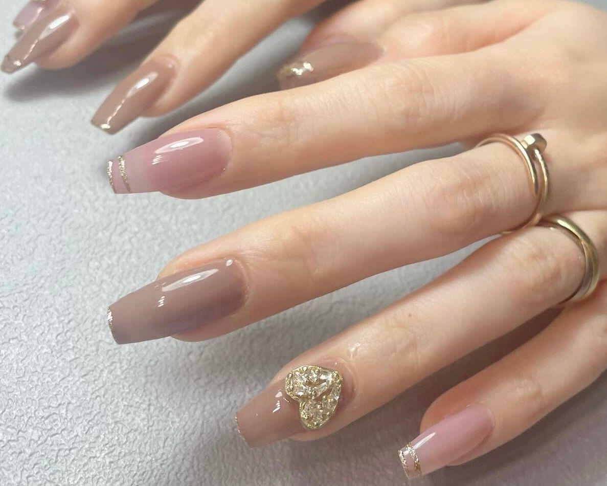 西東京・田無 深爪矯正専門サロン ケアロハネイルのネイルデザイン