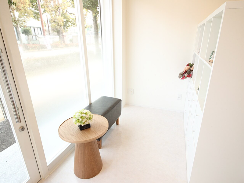 滋賀県守山市 深爪矯正専門サロン エマネイルのサロンの様子