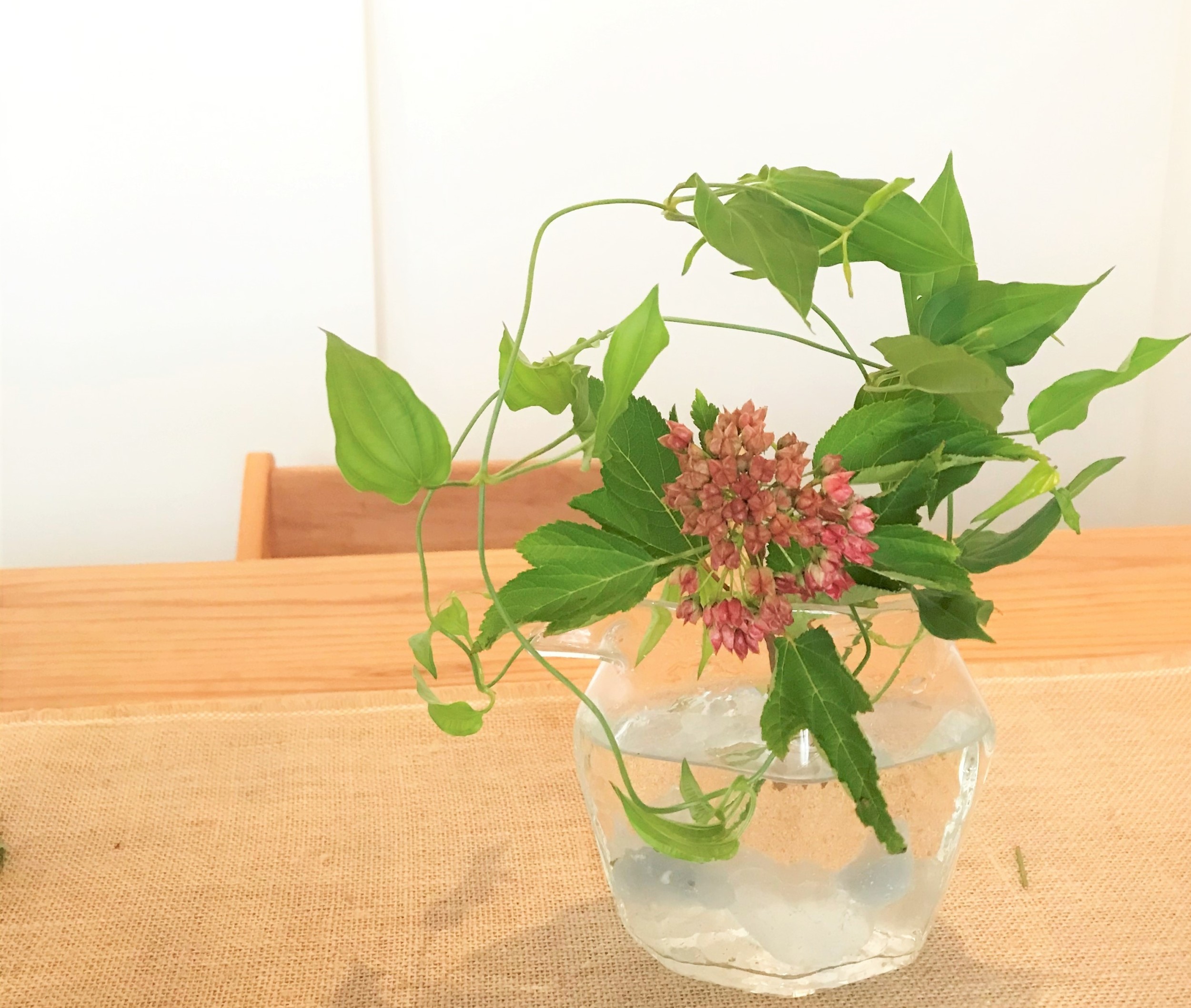 京都 フラワーアレンジメント教室 月ノヒナタ 花活けコース 花活けレッスン 花びん活け 生け花 暮らしの花活けコースご案内