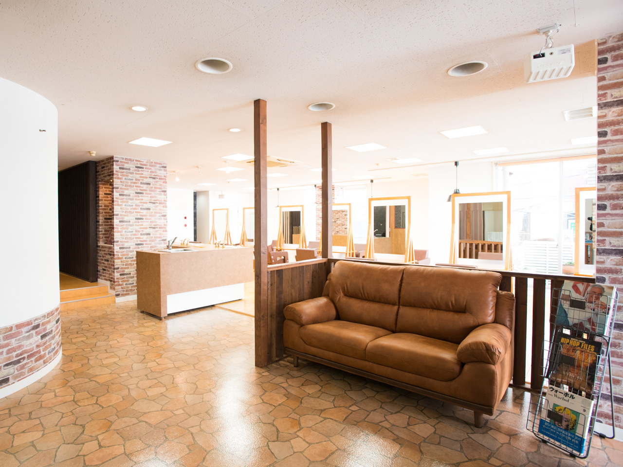 美容室 alpha アルファ（カット カラー パーマ マツエク 小顔矯正