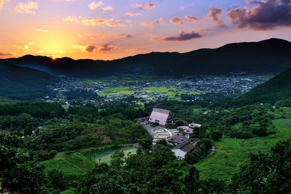 大分県・由布院温泉のリゾートバイト
