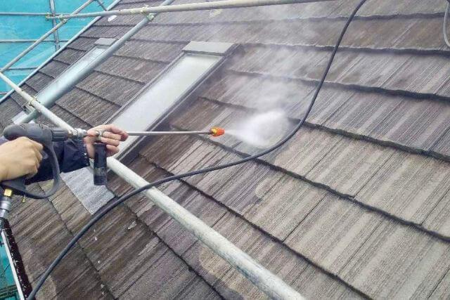 瓦屋根の寿命を長持ちさせるメンテナンス方法
