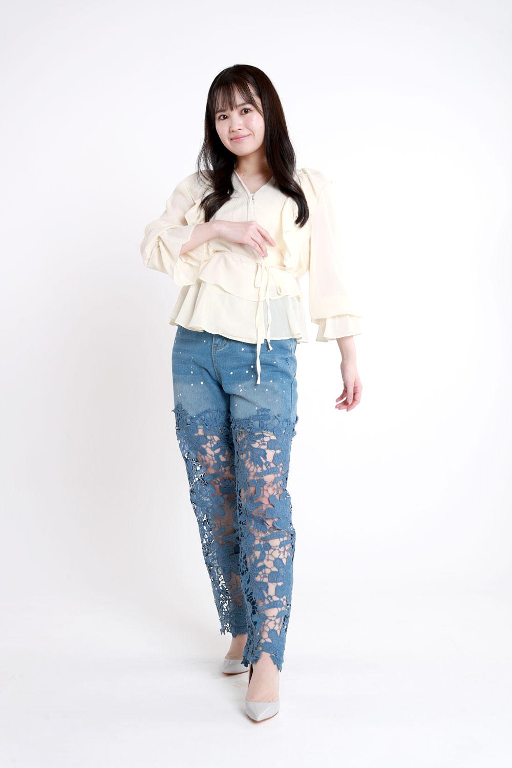 ena専属モデルページ