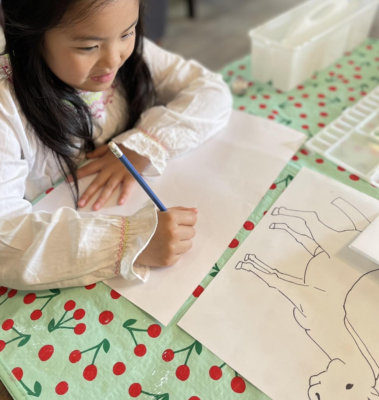御殿場の自然で育む、9歳までの子ども向け乗馬＆アート教室｜Studio aria 松田希世｜岡本ライディングクラブJapan 岡本雅海