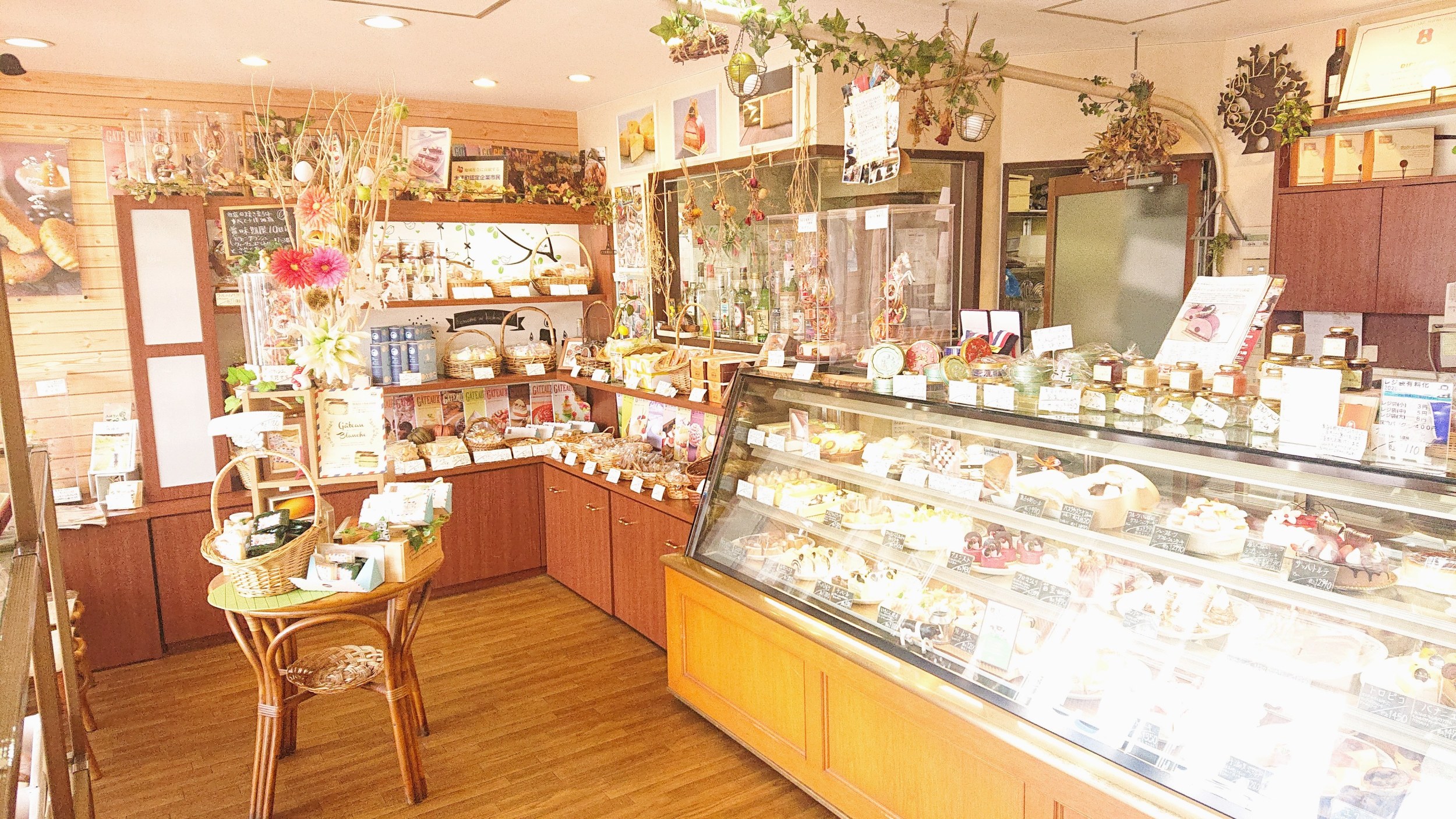 太子町の洋菓子店 パティスリー菓子の樹
