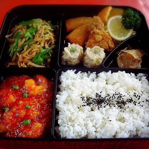 栃木商工会議所sos情報掲載サイト 栃木商工会議所 栃木市 コロナ 影響 応援 テイクアウト 弁当 仕出し 新商品 イベント 在庫 飲食 外食 食事 飲み 買い物 現金給付 Sos 資金繰り 売上減少