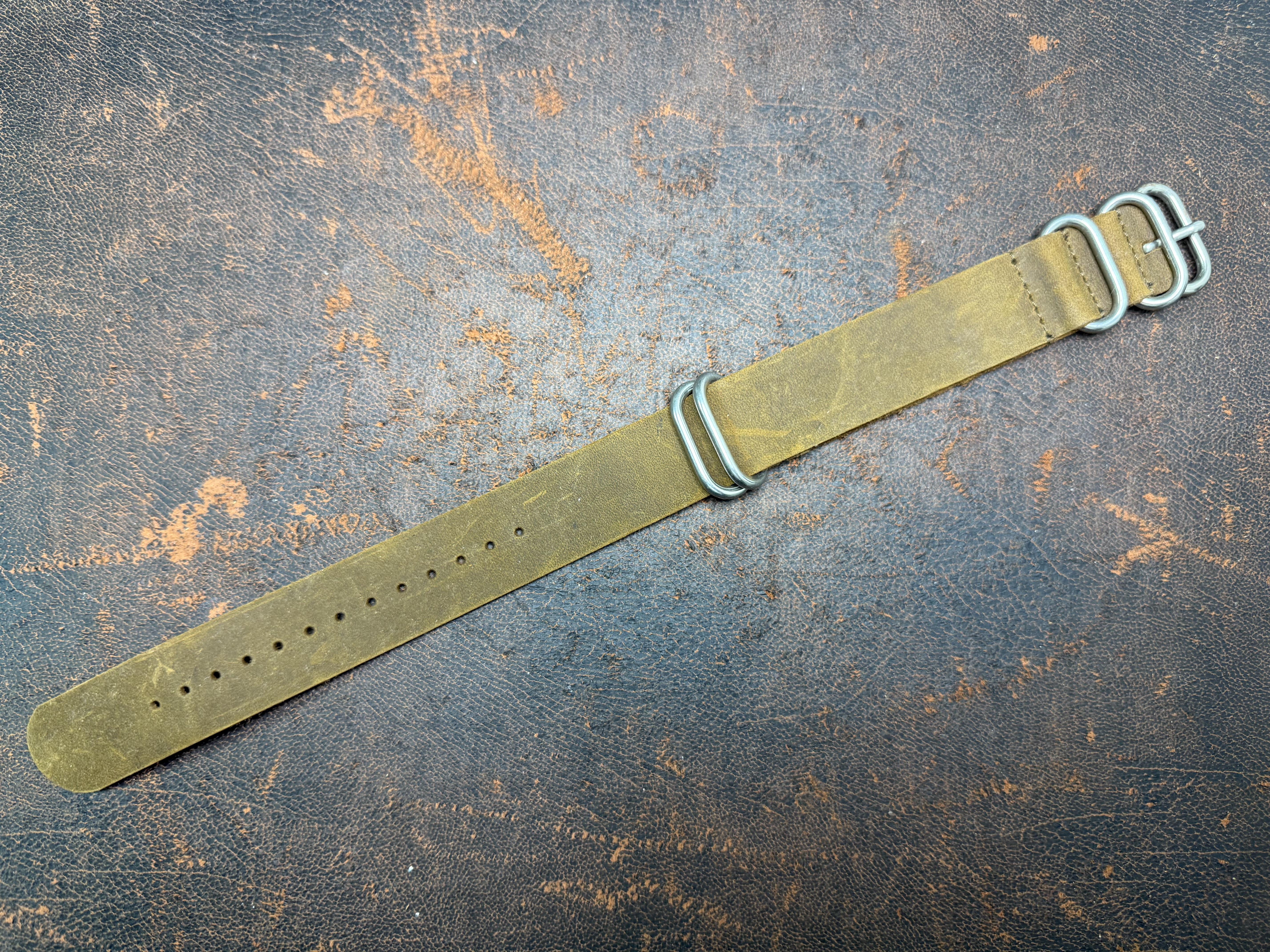 22mm Crazy Horse strap 1 pricesの商品画像