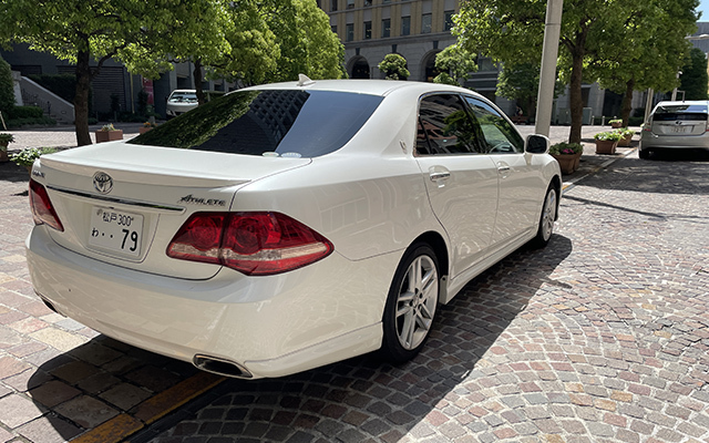 クラウンアスリート 2.5|トヨタ|高級車専門レンタカーのAXCELIA