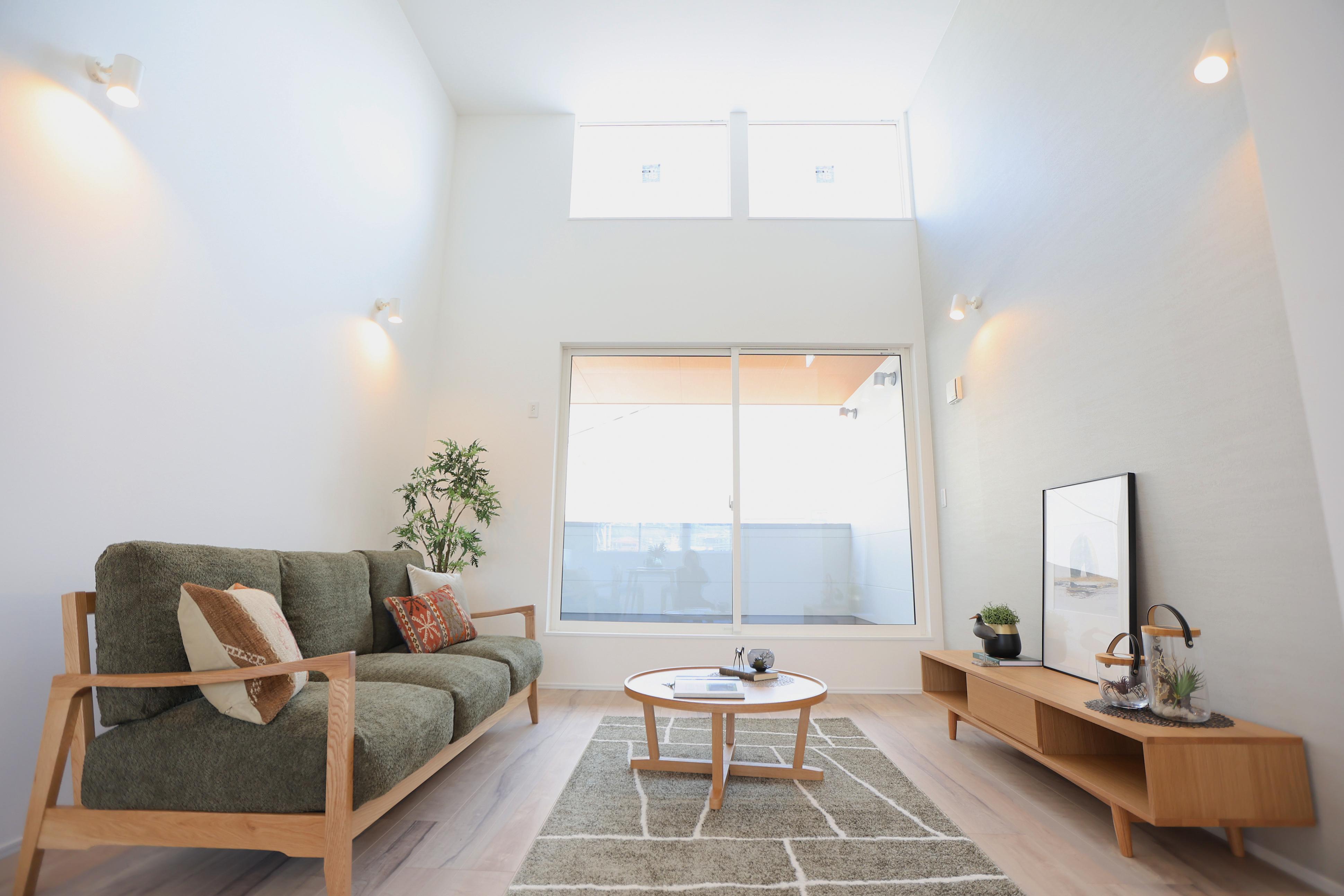 吹き抜けリビングです。