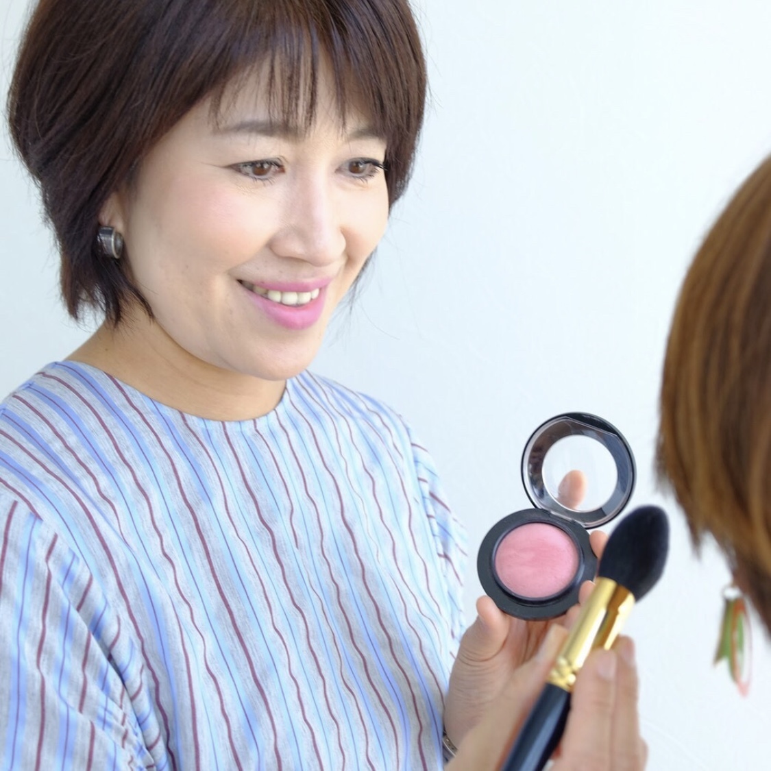 50代からの夢を叶えるメイクレッスン大阪