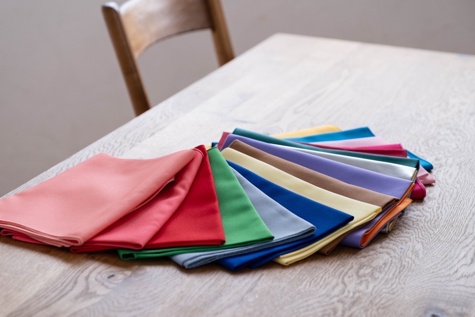 カラーサロンリポス