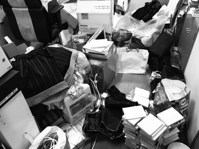 遺品整理・消毒・清掃のプロ業者Tack