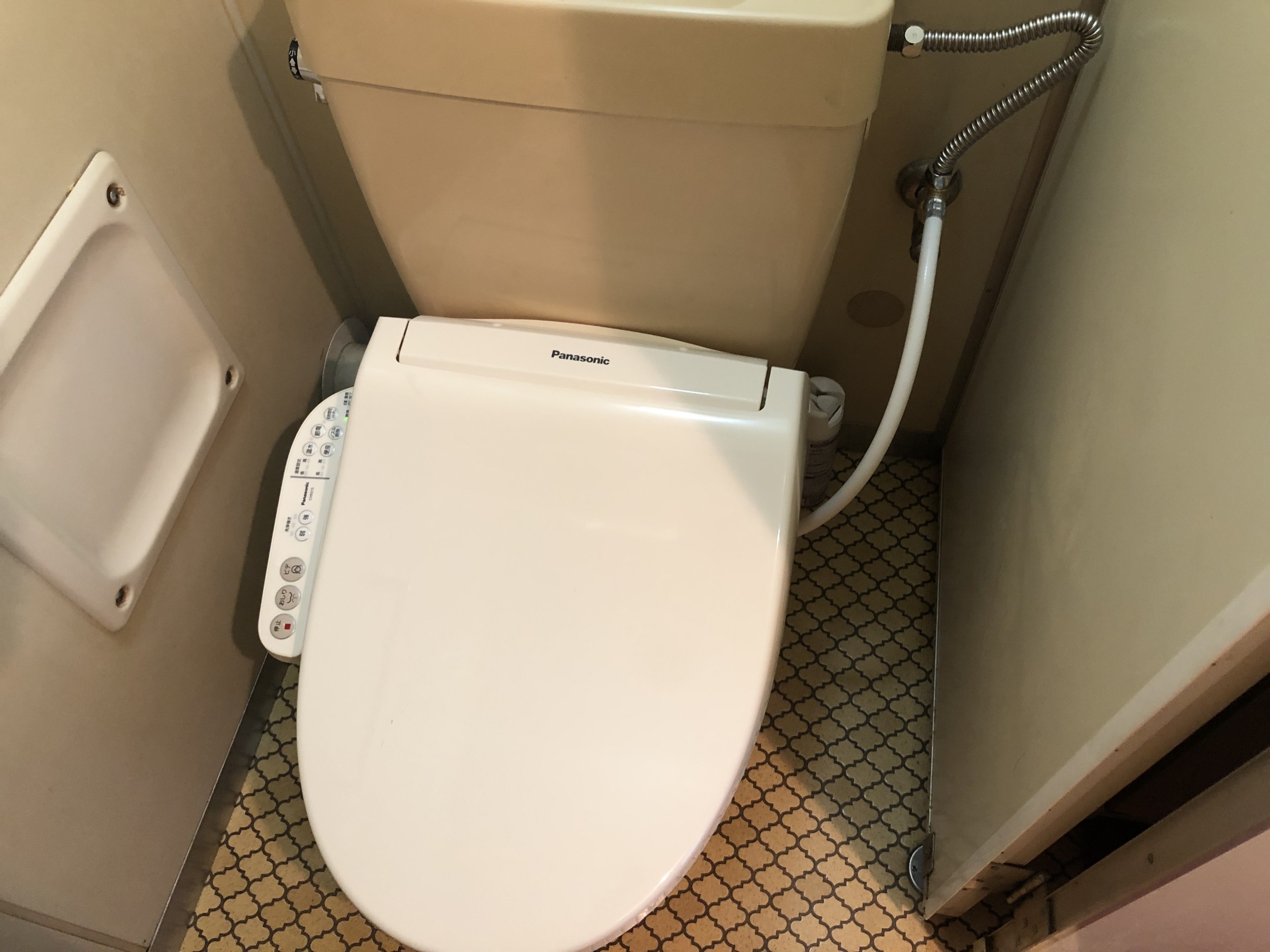 ウォシュレット取り付け業者