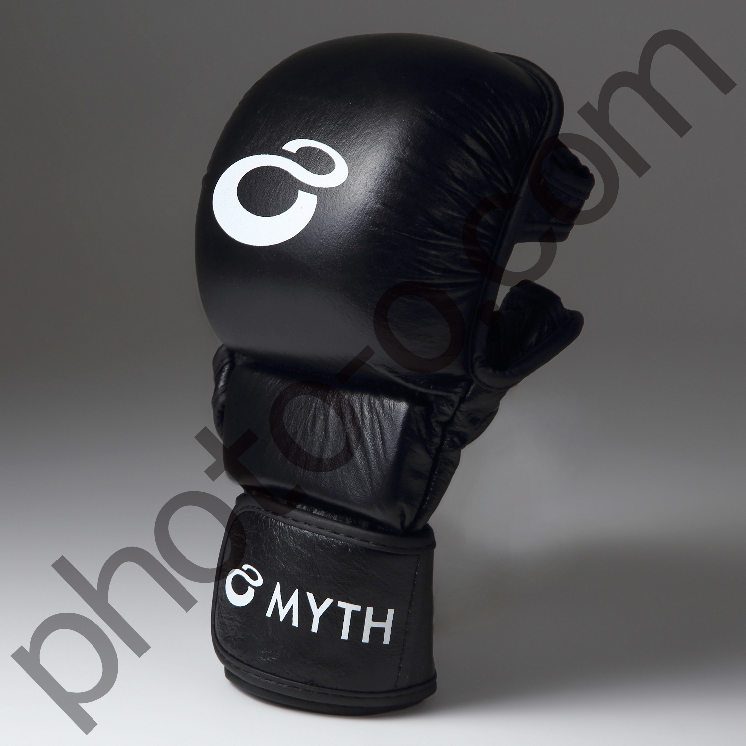 スパーリング専用オープンフィンガーグローブ MYTH