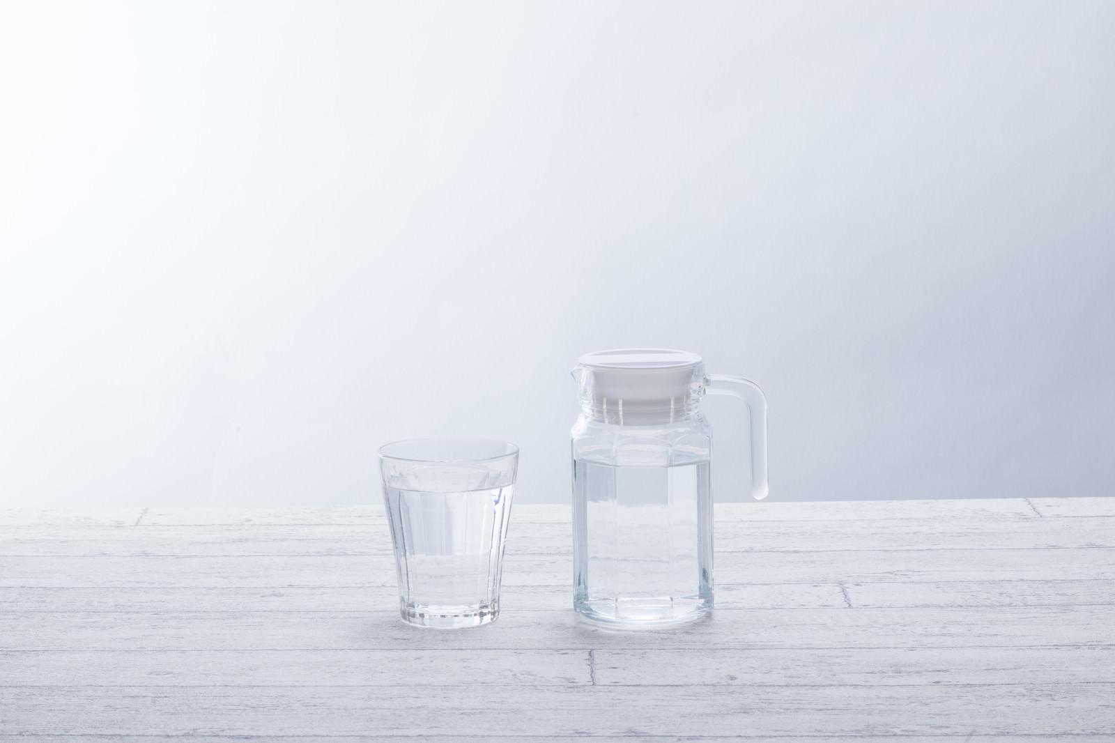 お水とジャー