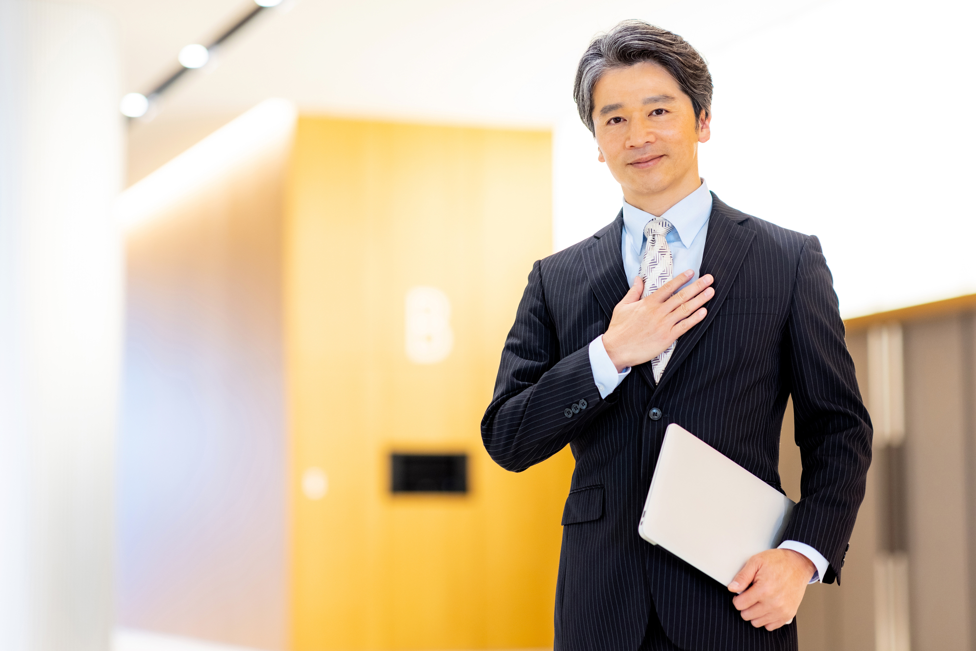 男性コンシェルジュ