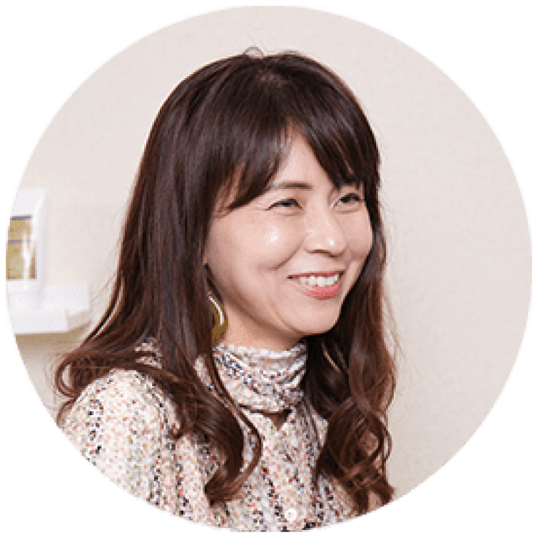 ネイルサロン キャメロット 代表 山本有希 様