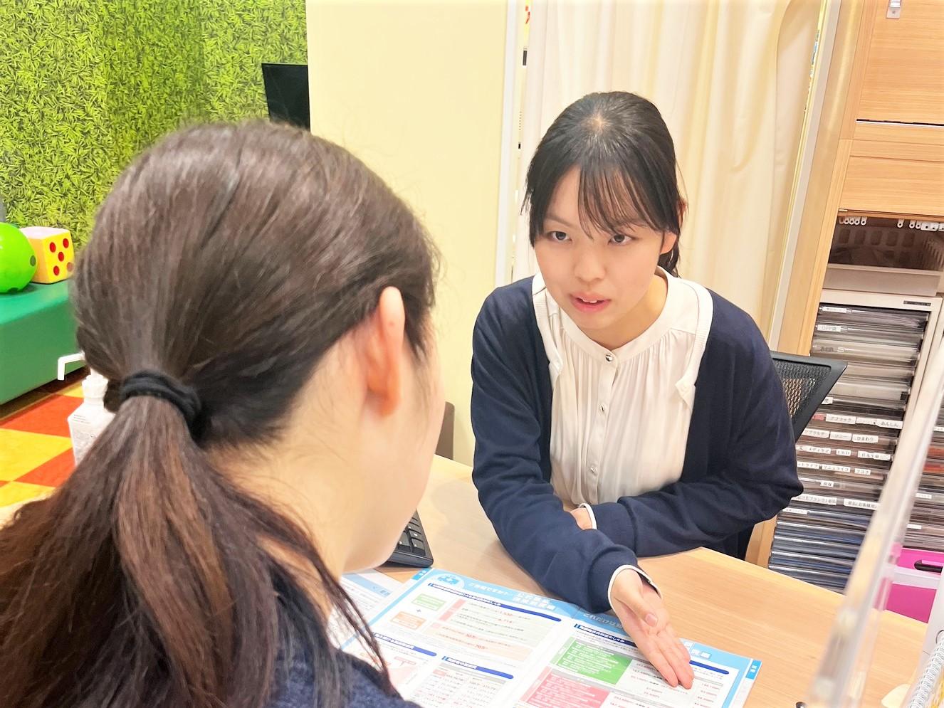 東松山店の保険相談スタッフ
