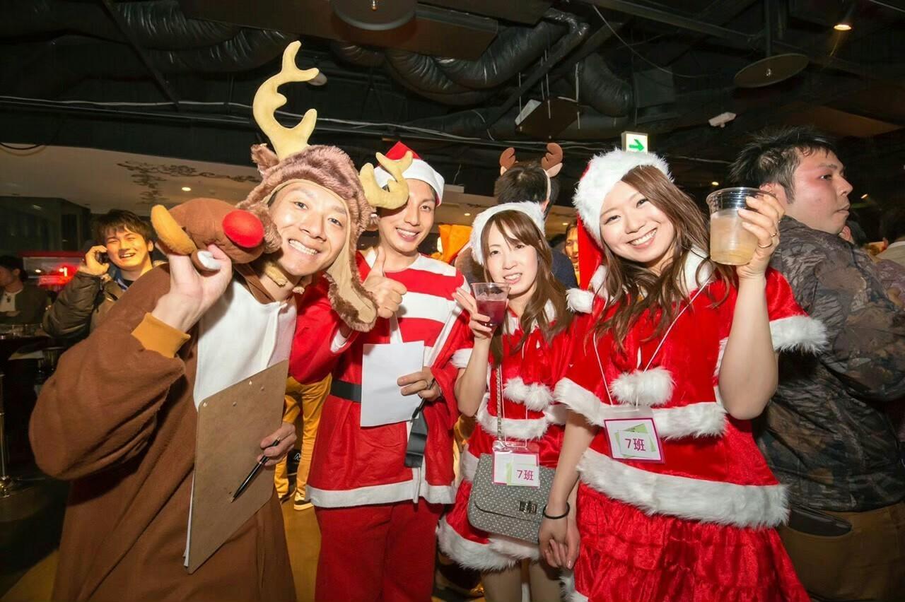 福岡BIGクリスマスパーティーの２人の男女