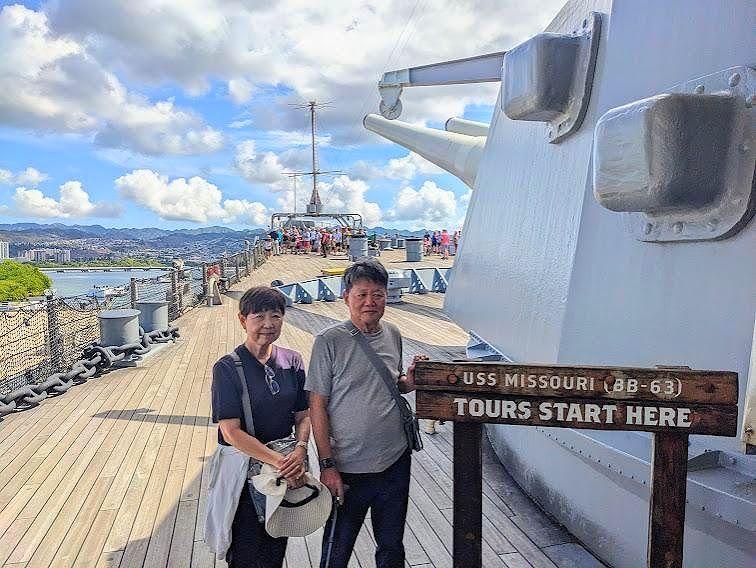 ハワイ熟年旅行　ハワイ旅行　真珠湾ツアー　パールハーバーツアー　戦艦ミズーリ　プライベートツアー　貸切ツアー　チャーターツアー　日本人ガイド　ハワイ現地オプショナルツアー　プロ　ベテラン　満足　充実　とことんジェリー　日本人ガイド　プライベートツアー　個人ツアー　専門ガイド　プライベートツアー