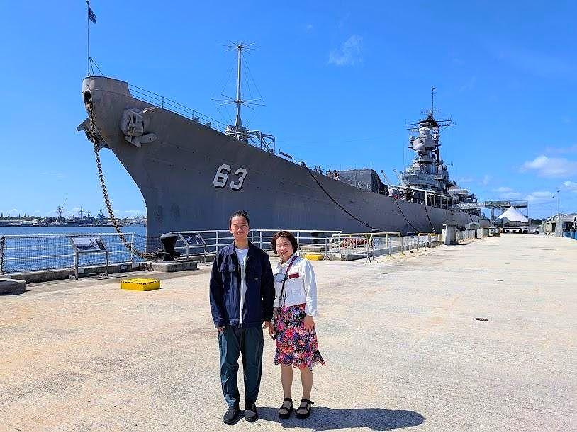 真珠湾お任せください　貴方だけのプライベートツアー　プロガイド　任せて安心　安全　NO1プライベートツアー　おすすめ　ハワイ日本人ガイド　安心安全’　安心　安い　パールハーバーツアー口コミ　レビュー　高評価　口コミ　評判　ハワイプライベートツアー　とことんjerry　ハワイリピーター　リピーター　プライベートツアー　プライベートツアー　プライベートツアー　家族旅行　卒業旅行　パールハーバー航空博物館　戦闘機　F14 トムキャット　トップガン　マベリック　トムクルーズ　熟年夫婦旅行　年配御夫婦　パールハーバーツアーおすすめ　ハワイおすすめツアー　真珠湾ツアーおすすめ　おすすめツアー　超おすすめ　安心安全　クリスマスツリー　戦艦ミズーリ　ハワイツアー　現地オプショナルツアー　女性1人旅　熟年夫婦　熟年旅行　家族旅行　親孝行旅行　両親招待旅行　お父さん　お母さん　ファミリー　ハワイ　ハワイ旅行 真珠湾ツアー　パールハーバーツアー　仲良し旅行　同級生旅行　家族旅行　歴史好き