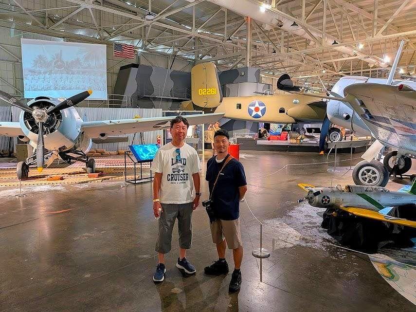 アメリカ軍用機　太平洋戦争　親子旅行　男旅　お父さん　息子　ハワイ旅行　真珠湾ツアー　パールハーバーツアー　航空博物館　飛行機オタク　飛行機ファン　ハワイプライベートツアー　口コミ高評価　人気カリスマガイド　とことんjerry　ジェリー　ハワイ日本人ガイド　おすすめツアー　真珠湾お任せください　貸切ツアー　チャーター　一日一組限定