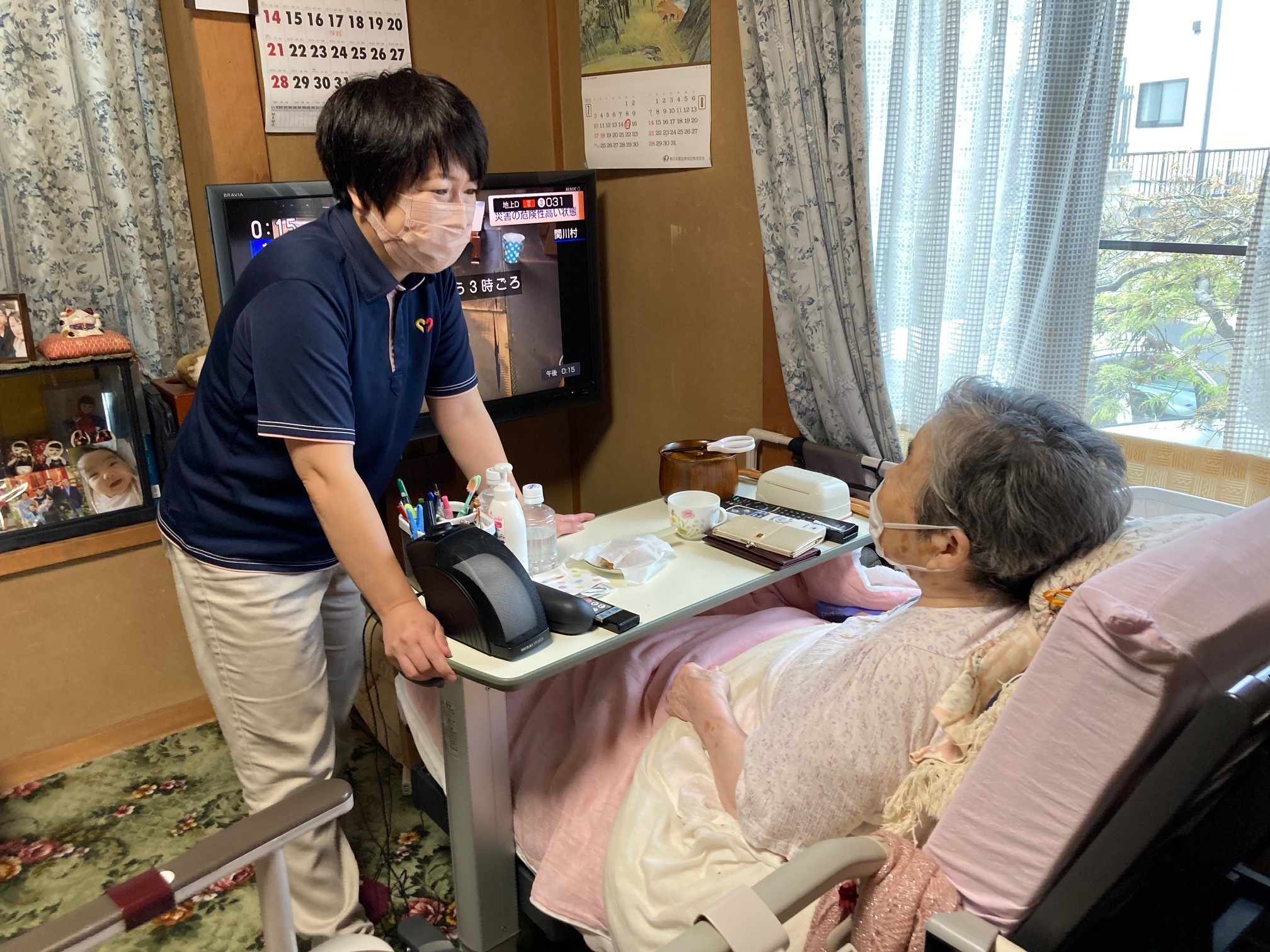 セントケア東北看護小規模多機能の１日の流れ　施設内のケアの様子